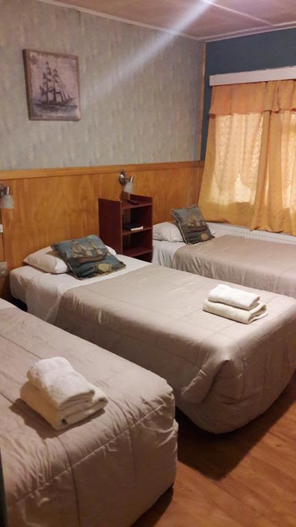 Hostal Victoria Punta Arenas Luaran gambar